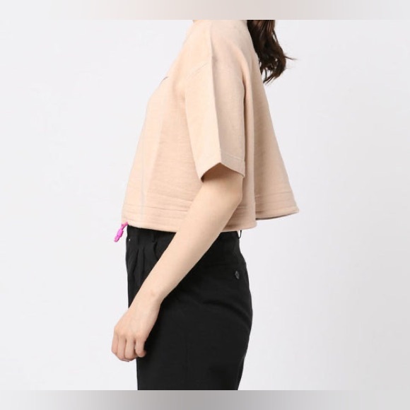 #246 Nike Air Sportswear Short Sleeve Running Top - Picture 2 of 3